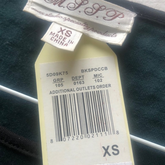 Max Studio 3/4 sleeve round neck tunic top green & black pattern Size XS - Picture 16 of 16